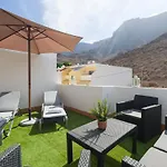 Mocan House I